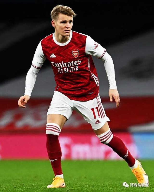 拜仁德甲前11轮拿到31分，追平历史同期最佳纪录（德甲前11轮拜仁斩获31分，追平同期历史最佳纪录）