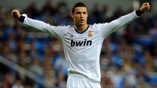 尤文客战博德闪耀：小孔塞桑、奥蓬达首发，米雷蒂出战（尤文做客博德气势如虹：小孔塞桑、奥蓬达先发，米雷蒂登场）