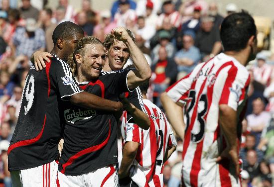 官方：19岁皇马前锋恩德里克租借加盟里昂；本赛季他仅出战3场（官宣：皇马19岁前锋恩德里克租借赴里昂，本赛季仅登场3次）