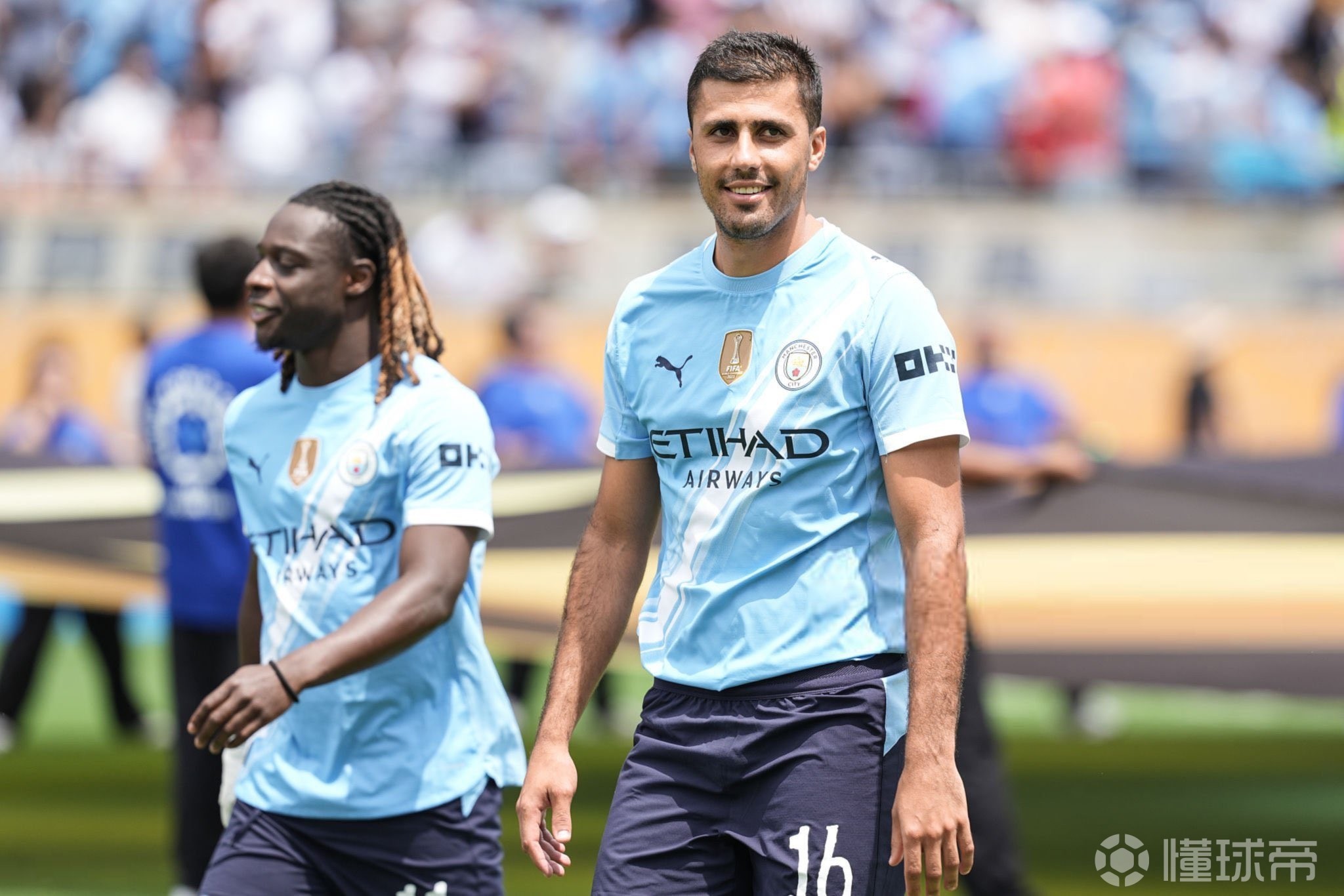 【CBA俱乐部杯】广东队晋级八强，杜锋：“我们磨合得越来越好”（CBA俱乐部杯：广东闯入八强，杜锋称球队默契渐入佳境）