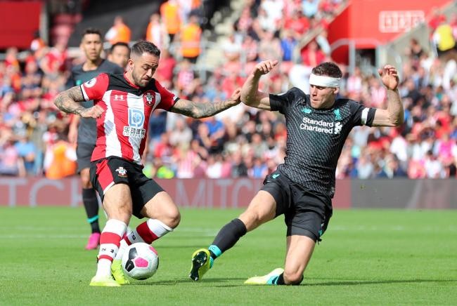 欧冠本周最佳阵容：马杜埃凯、孔德、格林伍德、卡尔在列（欧冠周最佳阵容揭晓：马杜埃凯、孔德、格林伍德、卡尔上榜）