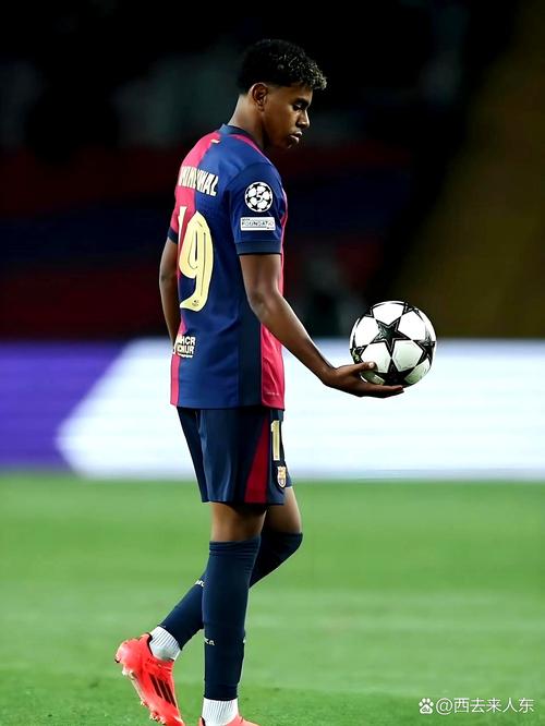 马里奥-苏亚雷斯：巴列卡斯不像西甲球场，像第三世界的球场（马里奥-苏亚雷斯：巴列卡斯更像第三世界球场，而非西甲赛场）