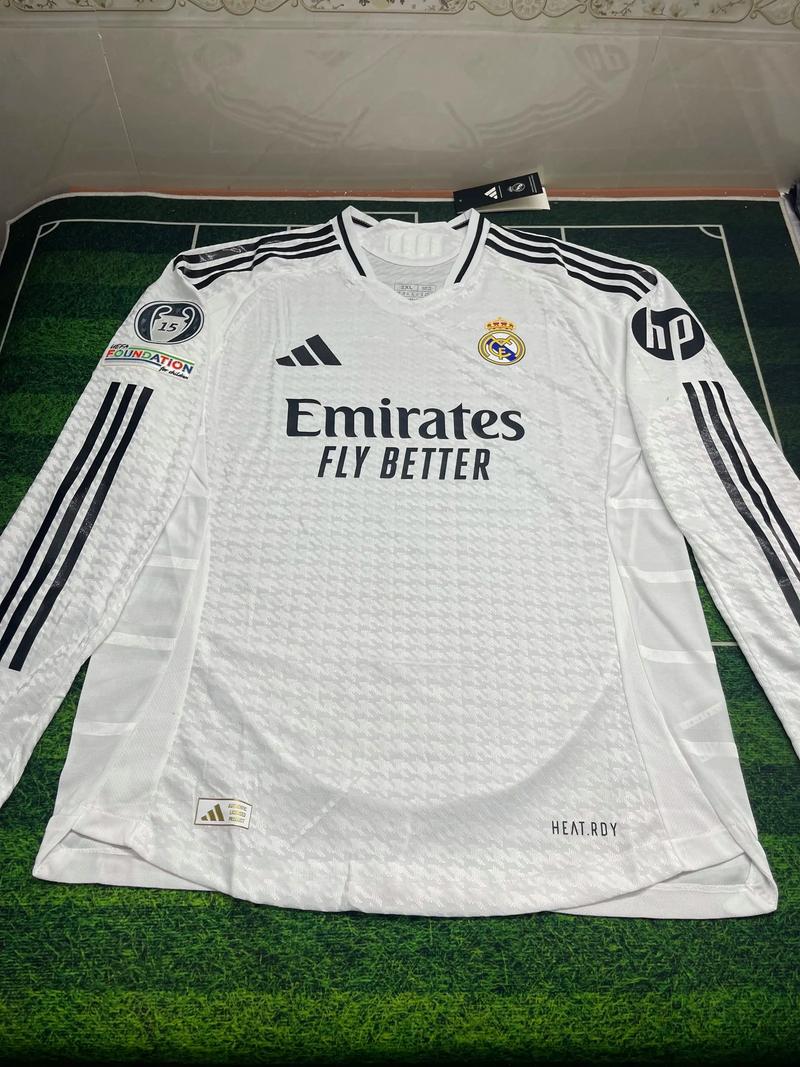 阿根廷联赛冠军队国脚外援已跟国安完成新合同签约！鲁能曾多次求购他遭拒，曾是国家队主力（阿甲冠军队国脚外援已与国安续约，鲁能多次求购遭拒，曾是国家队主力）