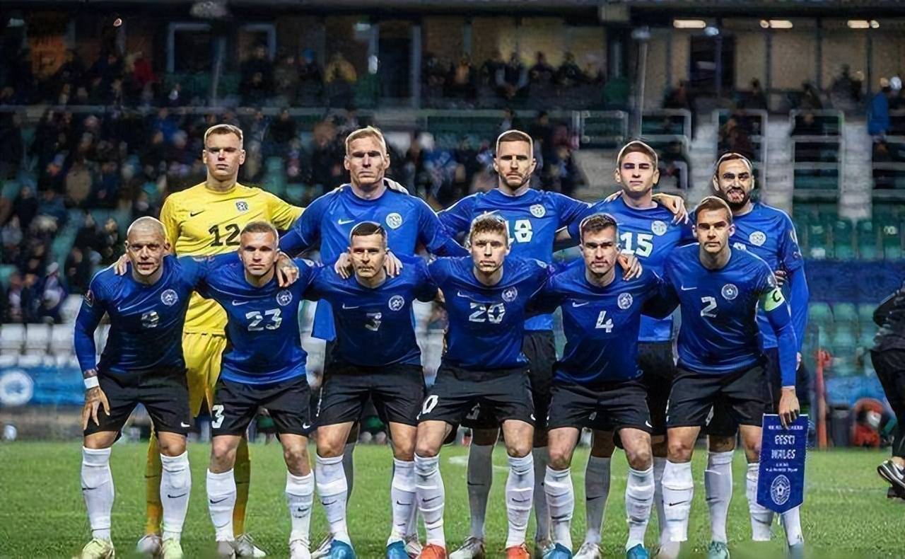 阿坎吉：齐沃很重视沟通和我们很亲近；希望世界杯对阵意大利（阿坎吉：齐沃注重沟通，与我们关系密切；盼世界杯碰上意大利）