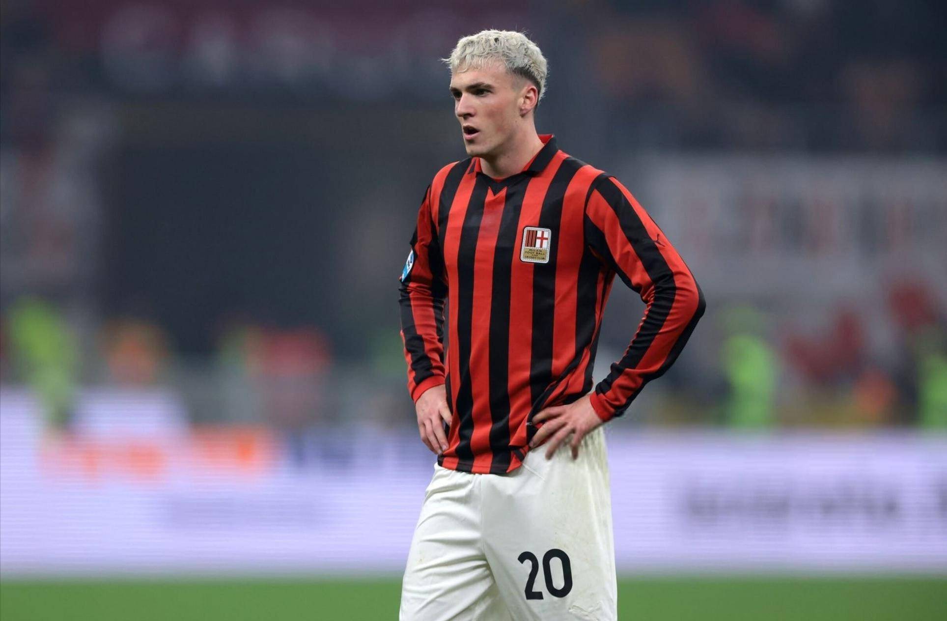 徐正源：争冠过程中球员已在场上竭尽全力；首尔队有很多优点（徐正源：争冠路上队员拼尽全力，首尔队优势众多）