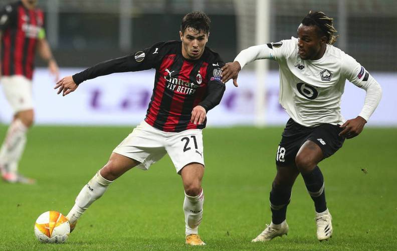 美记：字母哥24年曾遭遇相似伤病，导致错过季后赛（美记称字母哥2024遭遇类似伤病，缺席季后赛）