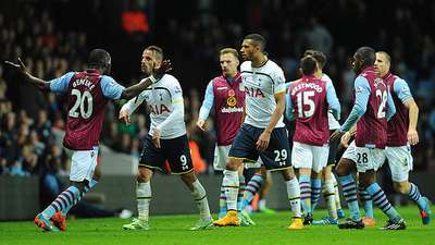 记者：佩德里已经参加球队合练，预计本周六能复出（记者：佩德里已随队合练，有望周六复出）