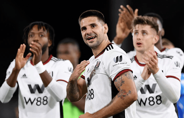 拉波尔塔：皇马代表权力，巴萨代表自由；队中大牌太多通常行不通（拉波尔塔：皇马象征权势，巴萨象征自由；堆砌大牌多半行不通）