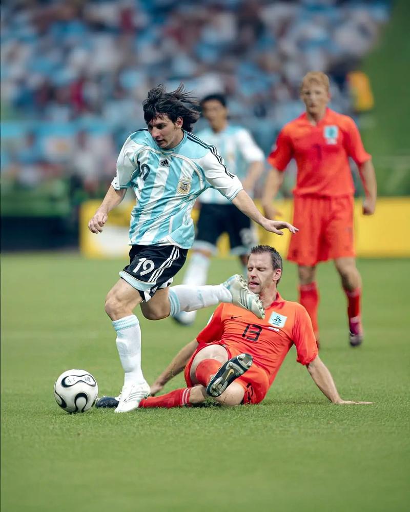 每体：巴萨已提交诺坎普第二阶段审批文件，有望对阵毕包回归（每体：巴萨提交诺坎普二期审批，或赶在对阵毕尔巴鄂时重返主场）