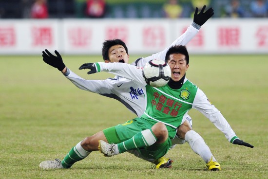 开场16分钟35秒，巴萨遭遇欧冠单场比赛最快的两个丢球（16分35秒内连丢两球，巴萨创欧冠单场最快丢球纪录）