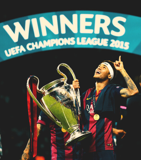 卡尼萨雷斯：库尔图瓦是我心中最佳门将，是我见过的最强门将（卡尼萨雷斯称库尔图瓦为心中最佳：我见过的最强门将）