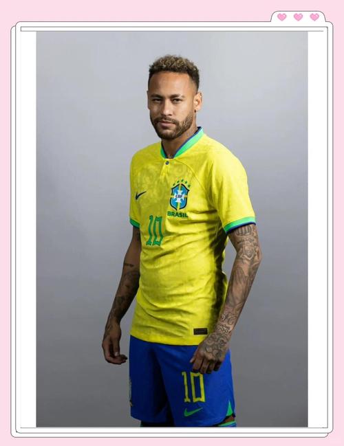 五冠加身！国安3-0击败河南夺得队史第5座足协杯冠军（国安三球完胜河南，队史第五次捧起足协杯）