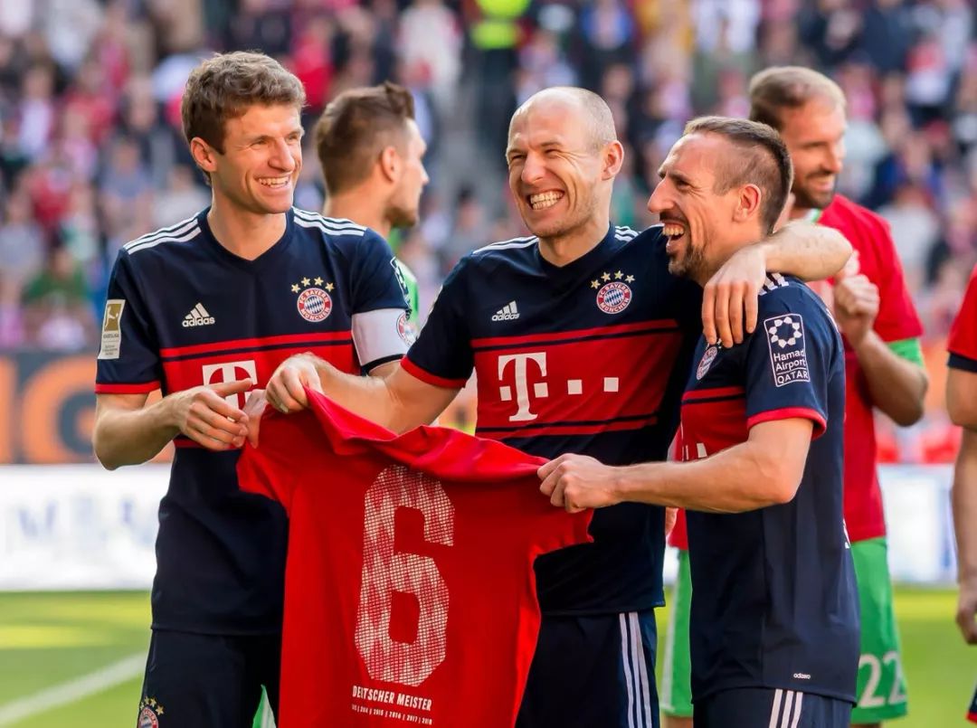 世体：秘鲁检方证实伊涅斯塔与诈骗案无关，名字被拿来博关注（世体：秘鲁检方澄清伊涅斯塔未涉诈骗，其姓名被借机蹭热度）